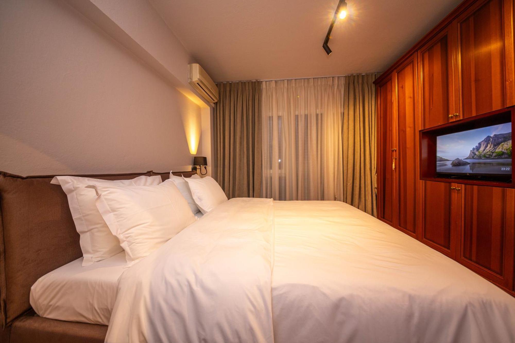 Blloku Unique Apartments 3 Tirana Kültér fotó